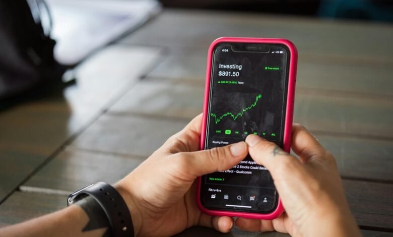 growth stocks forecast 2025